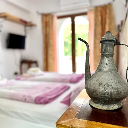 The Old Gate Apartment